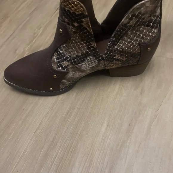 Snakeskin fun cowboy boots - Picture 2 of 4